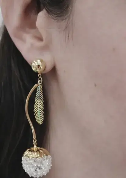 Boucles d'Oreilles Feuille Élégance Dorée